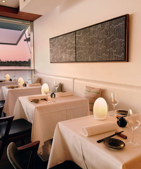 Wire-free lamp Egg Fritted opal by NEOZ Lighting